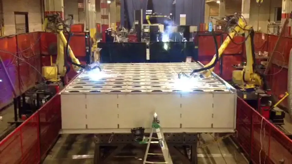 Play video: robotic welding with vision at Northern Manufacturing